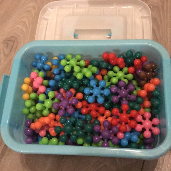 Rainbow color stars that the kids can play with Great condition only played once - Picture 3 of 3